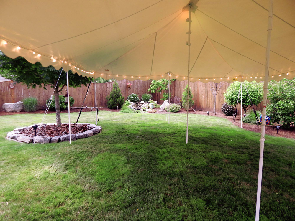 Springfield, MA, Private Party, 20'x30'